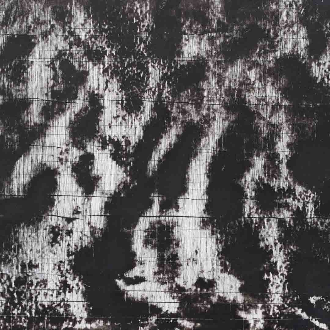 golden cracked gesso with black